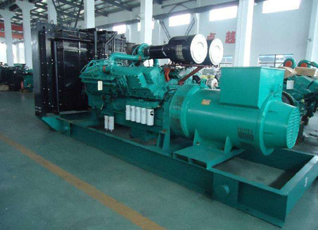 南郑800kw康明斯柴油发电机组